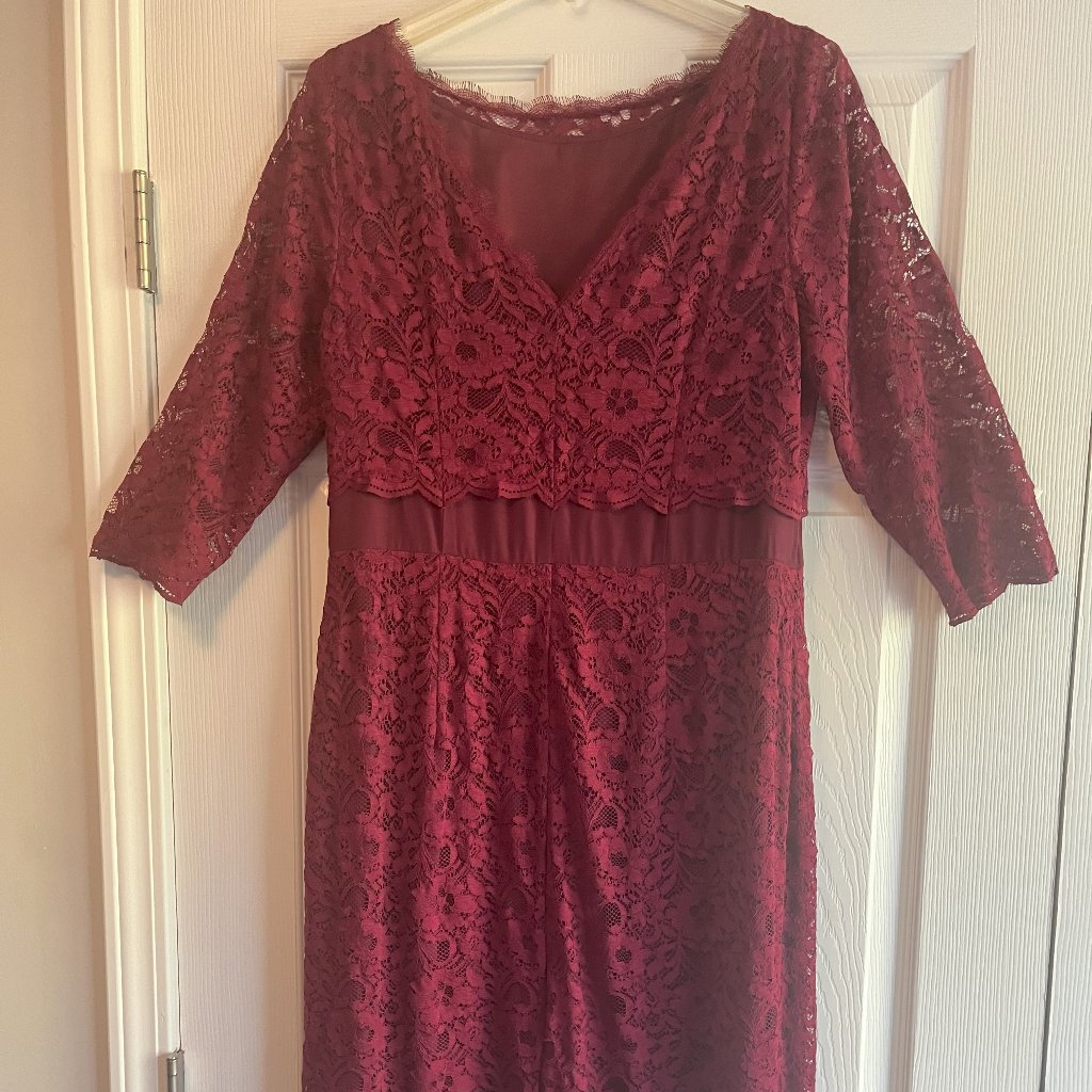 Boden Burgundy "Luxurious Lace" Sheath Dress 12l